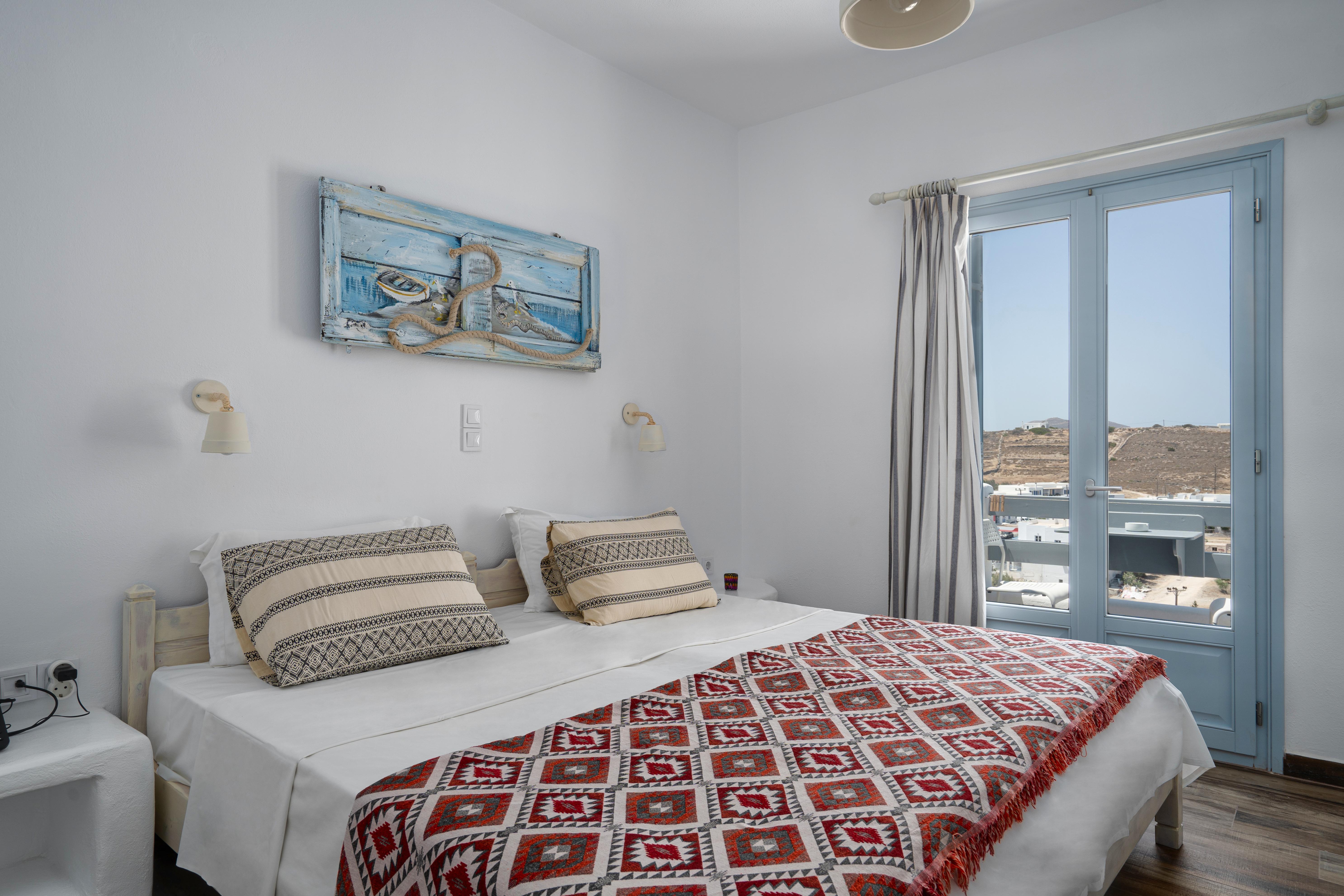 נאוסה Hotel Iris מראה חיצוני תמונה