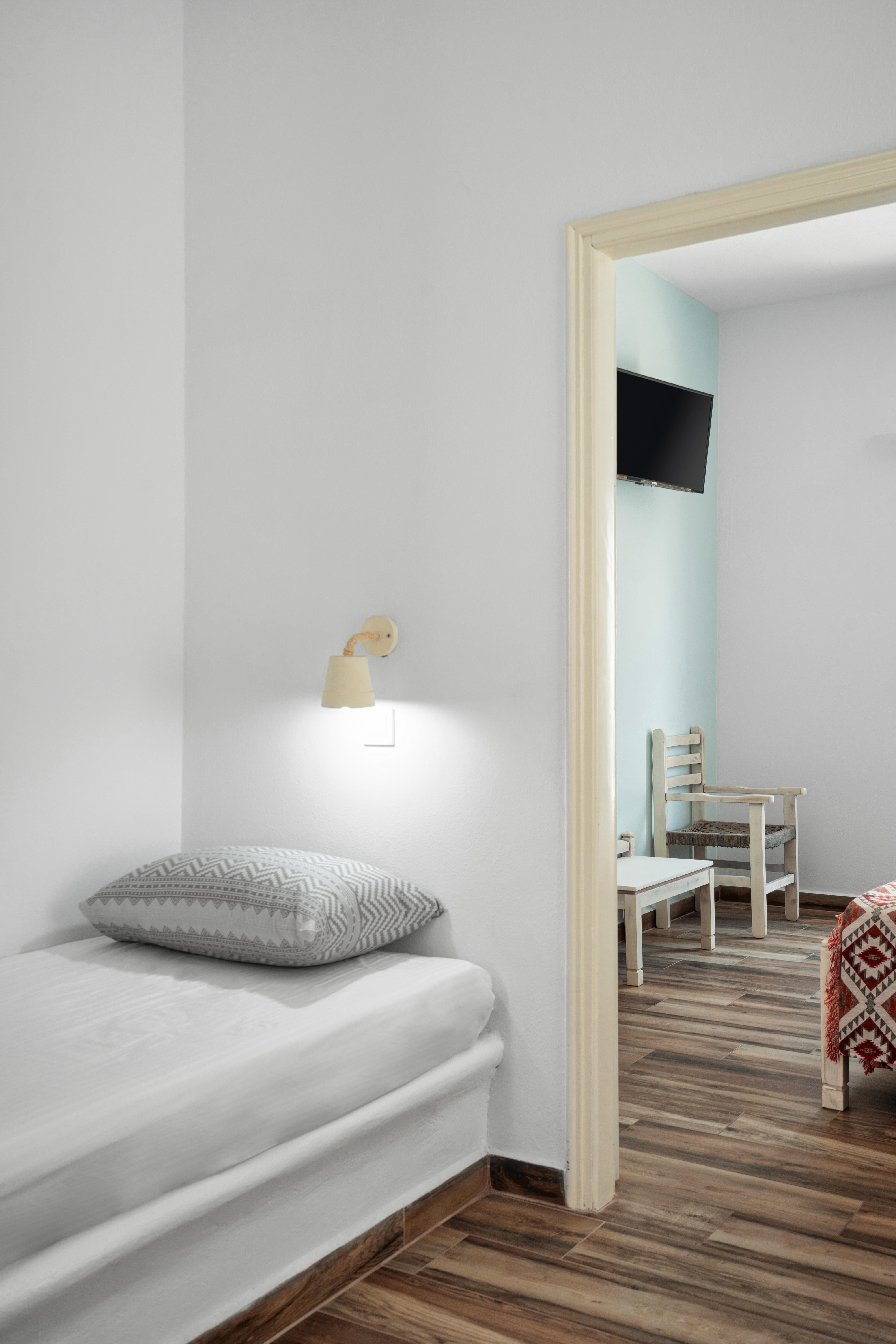 נאוסה Hotel Iris מראה חיצוני תמונה