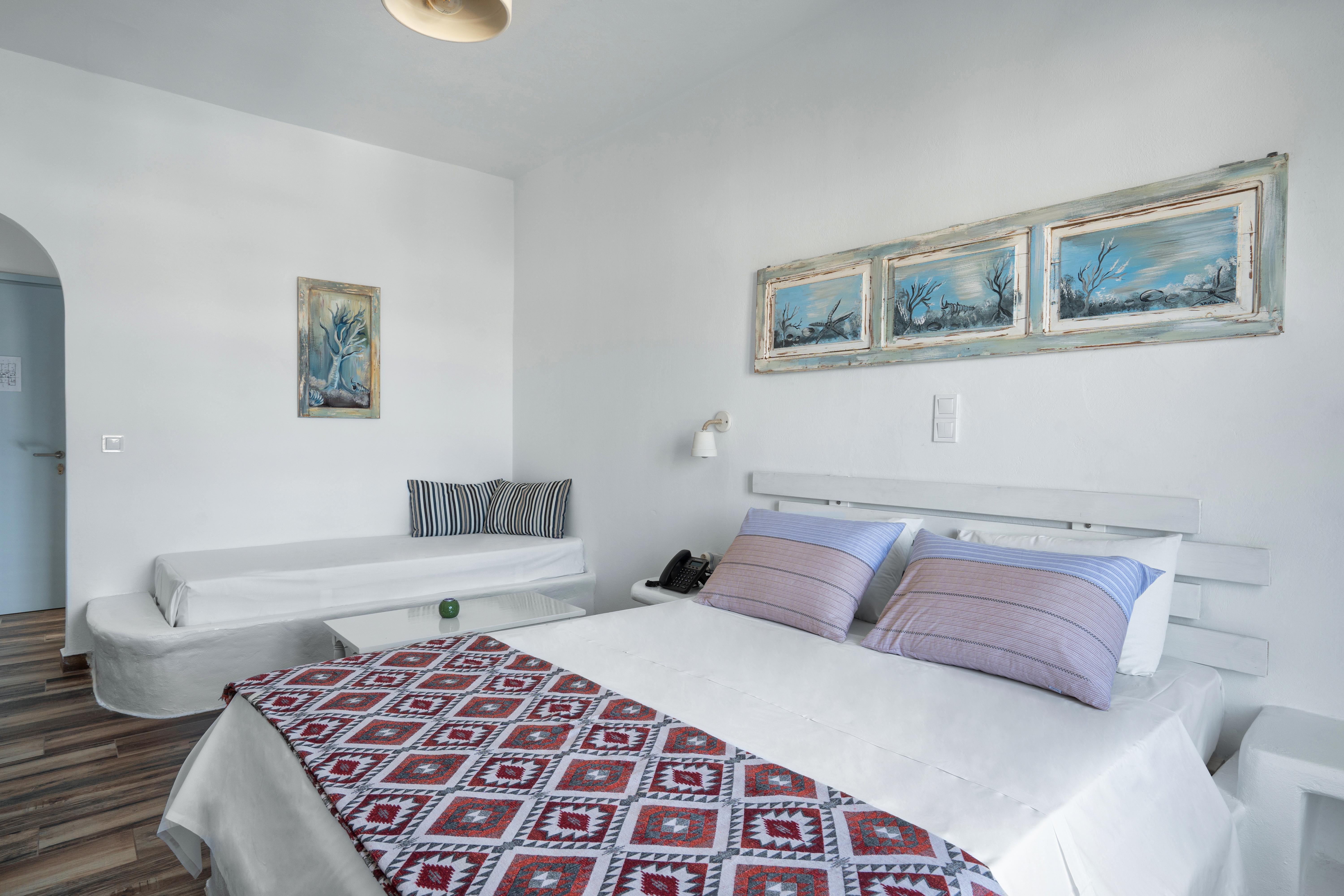 נאוסה Hotel Iris מראה חיצוני תמונה