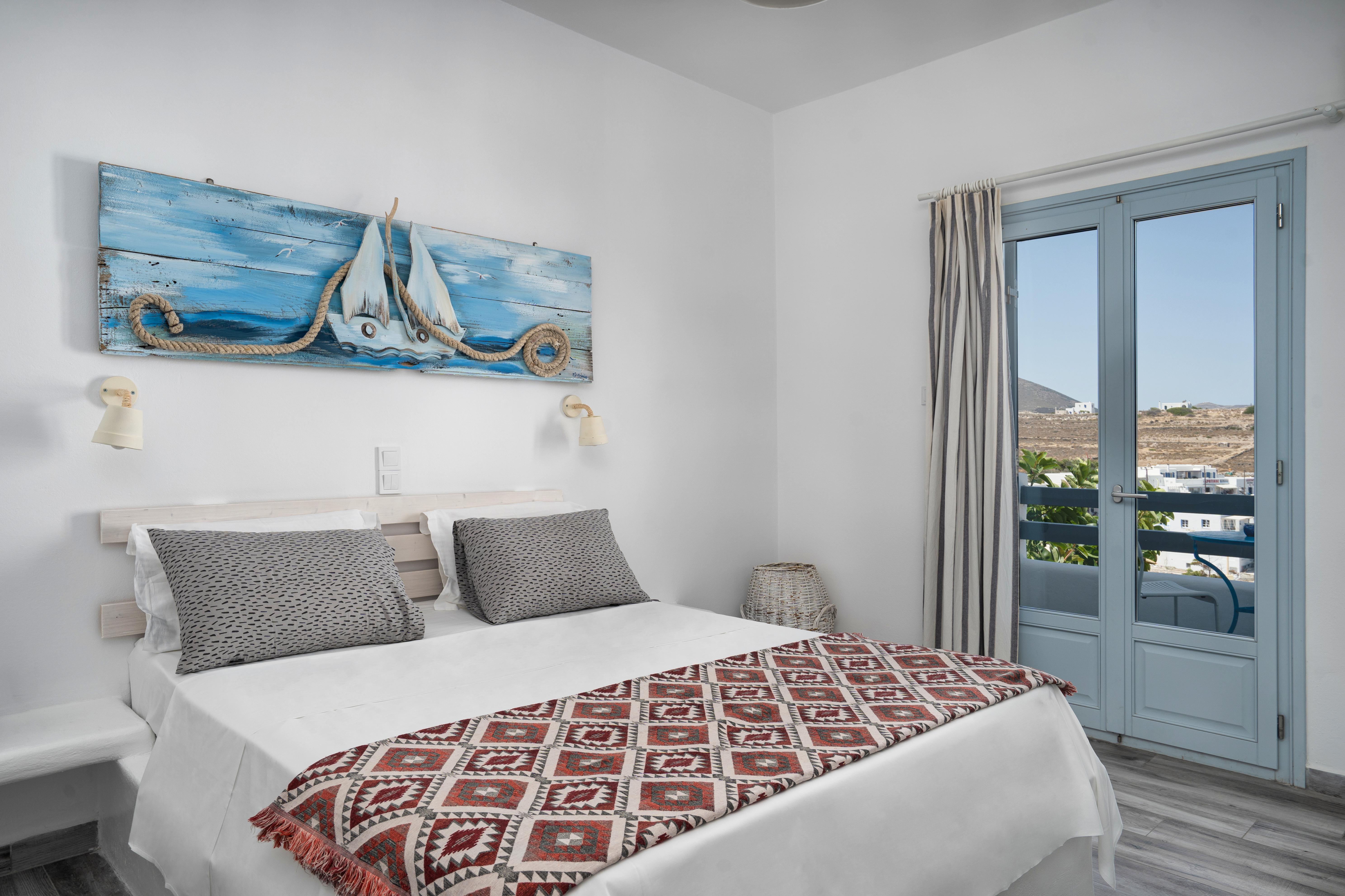 נאוסה Hotel Iris מראה חיצוני תמונה