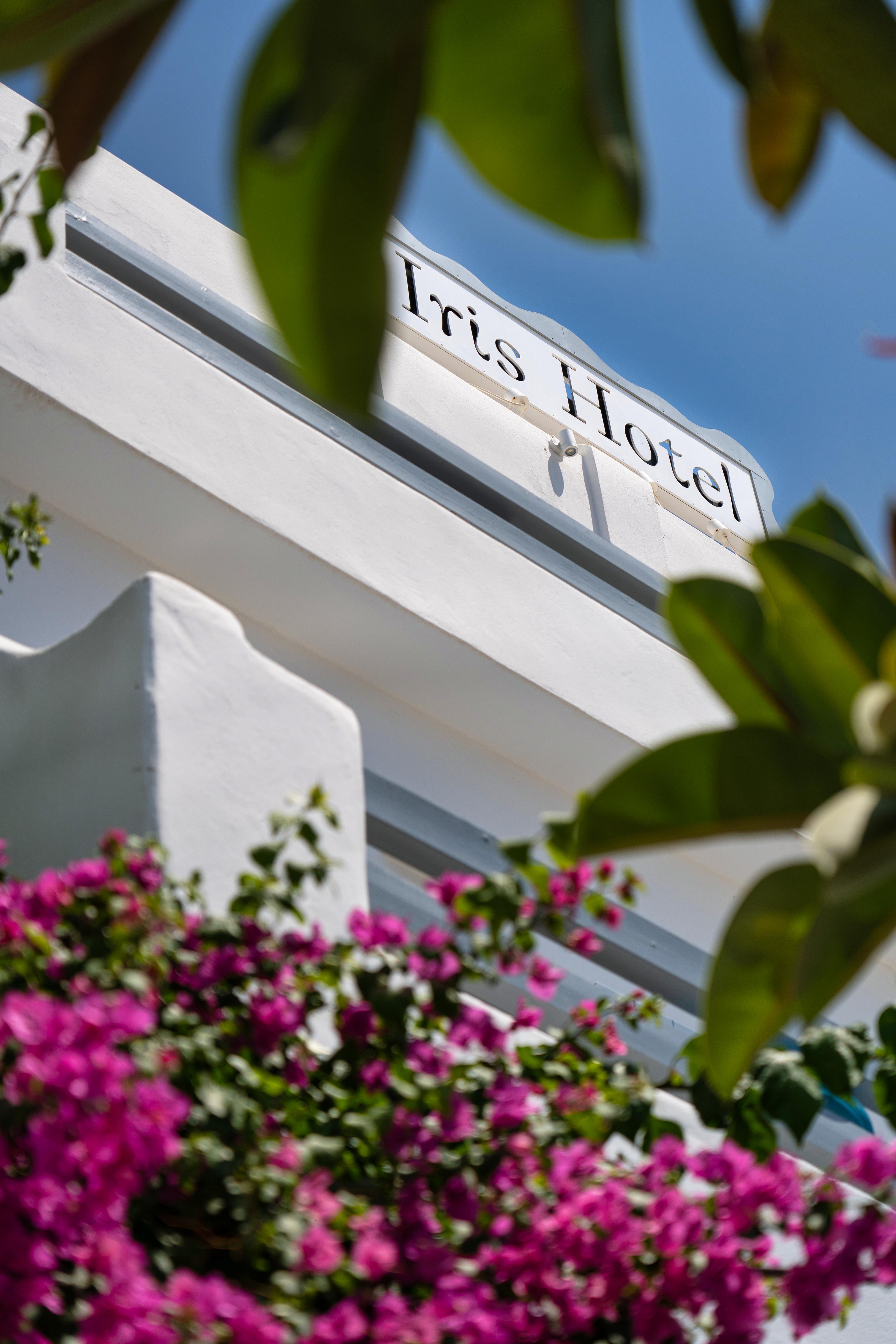 נאוסה Hotel Iris מראה חיצוני תמונה