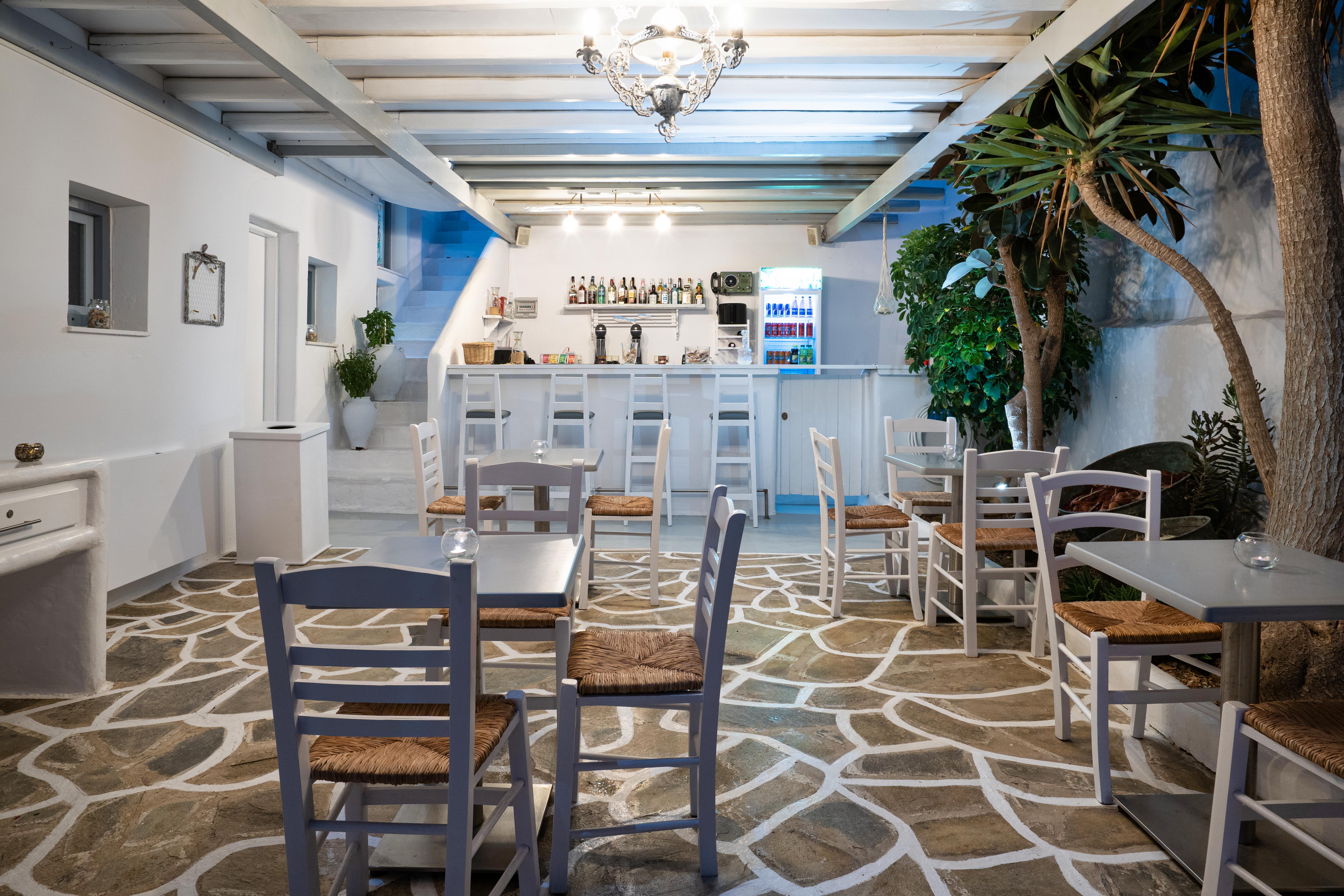 נאוסה Hotel Iris מראה חיצוני תמונה